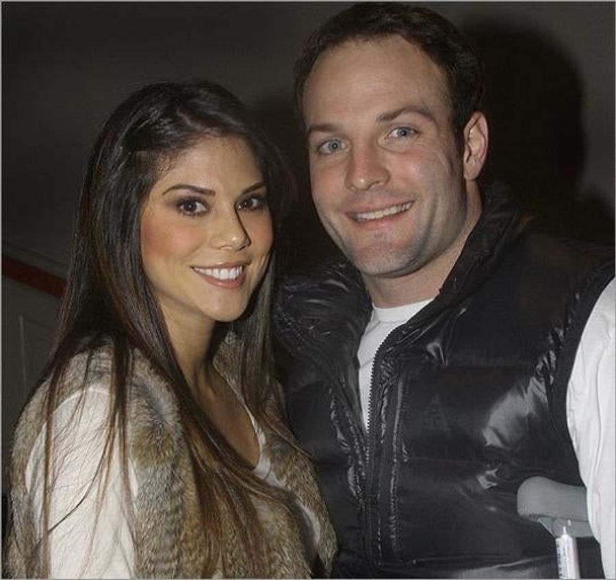 Wes Welker&#39;s Wife Took To Facebook To Say Some Unkind Things About Ray Lewis [Update]