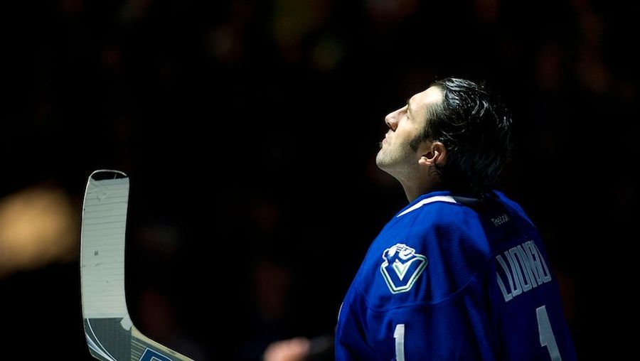 OK, What The Hell Is Going On With Roberto Luongo?