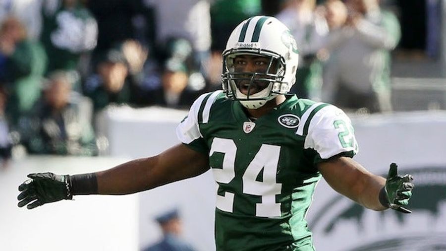 Darelle Revis Is Not Happy About Those Trade Rumors That The Jets Refuse To Address