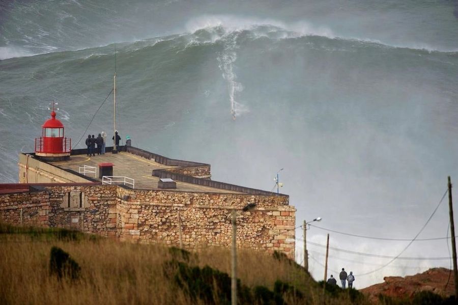 Insane Person Garrett McNamara May Have Ridden A 100-Foot Wave