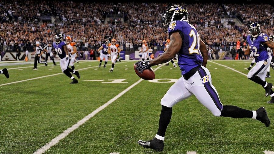 ESPN Asks: When Will Anyone Pay Attention To A Famous Football Player In This Super Bowl?