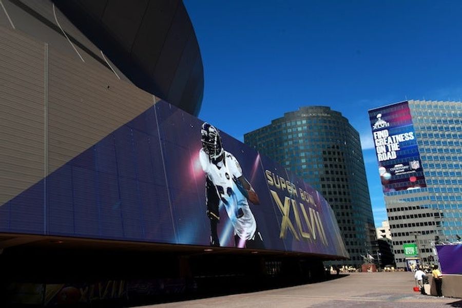 Your Cast Of Characters For Tonight&#39;s <em>Super Bowl</em> Movie