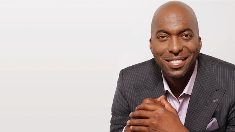 Basketball Legend John Salley Is Here Right Now To Answer Your Questions