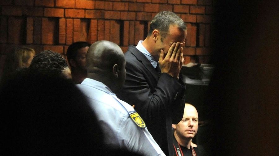 Reports: A Bloodied Cricket Bat Was Found At Oscar Pistorius's Home And Reeva Steenkamp's Skull Was "Crushed"