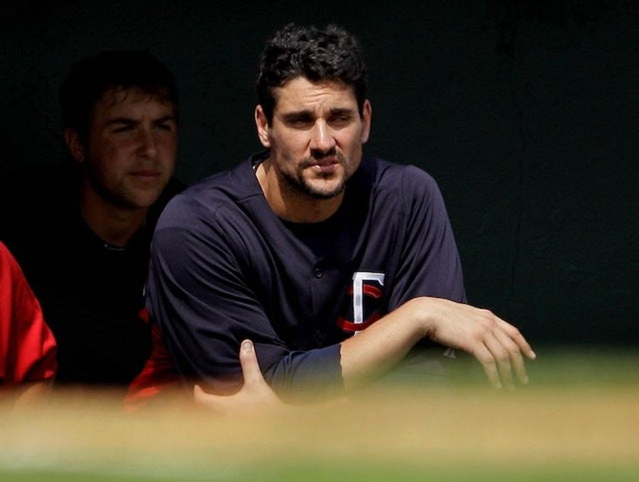 Carl Pavano&#39;s Freak Spleen Injury Nearly Killed Him