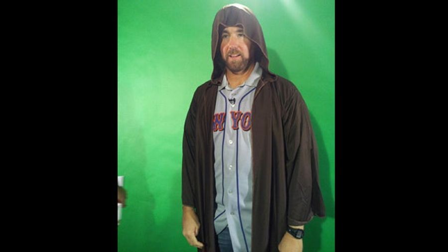 As If Things Weren&#39;t Bad Enough For The Mets, R.A. Dickey Has Now Chosen To Dress Like Obi-Wan Kenobi
