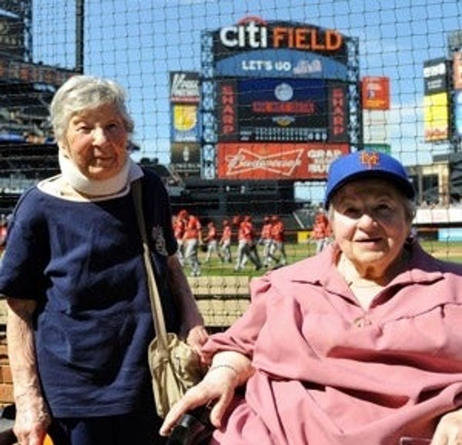 These Ladies Waited 185 Years To See The Mets Lose