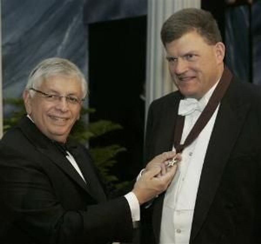 NBA Selects Man Who Relocated The Sonics And Lied About It To Head Relocation Committee