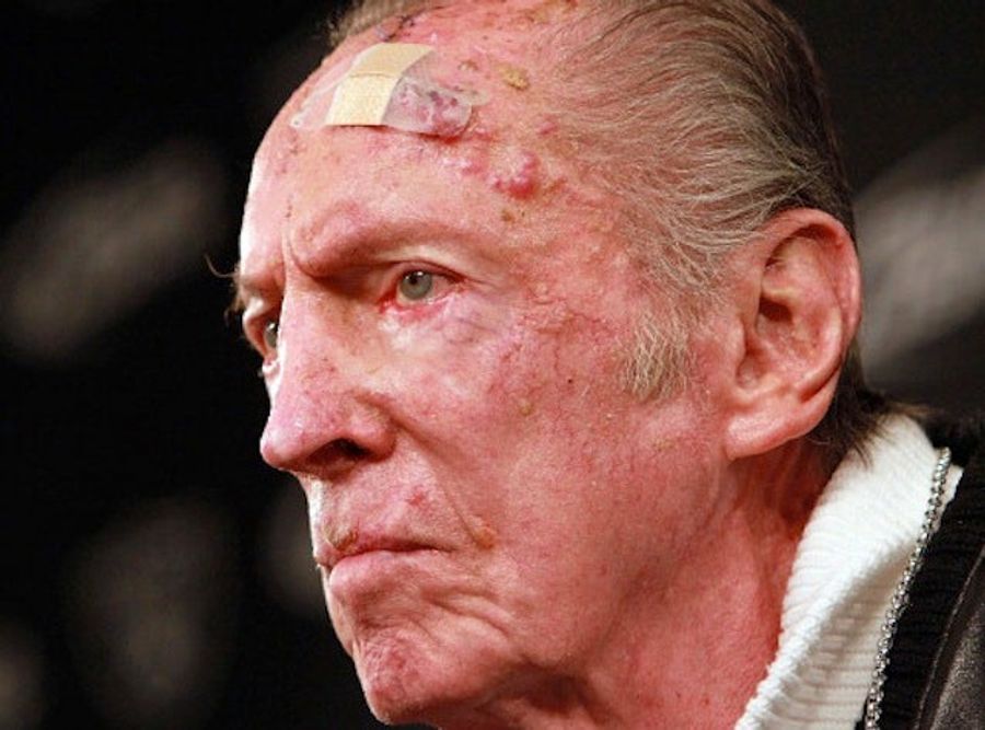 News Reports That Subtly Point Out That Al Davis Is Not In Fact &quot;Doing Fine&quot;: A Gallery