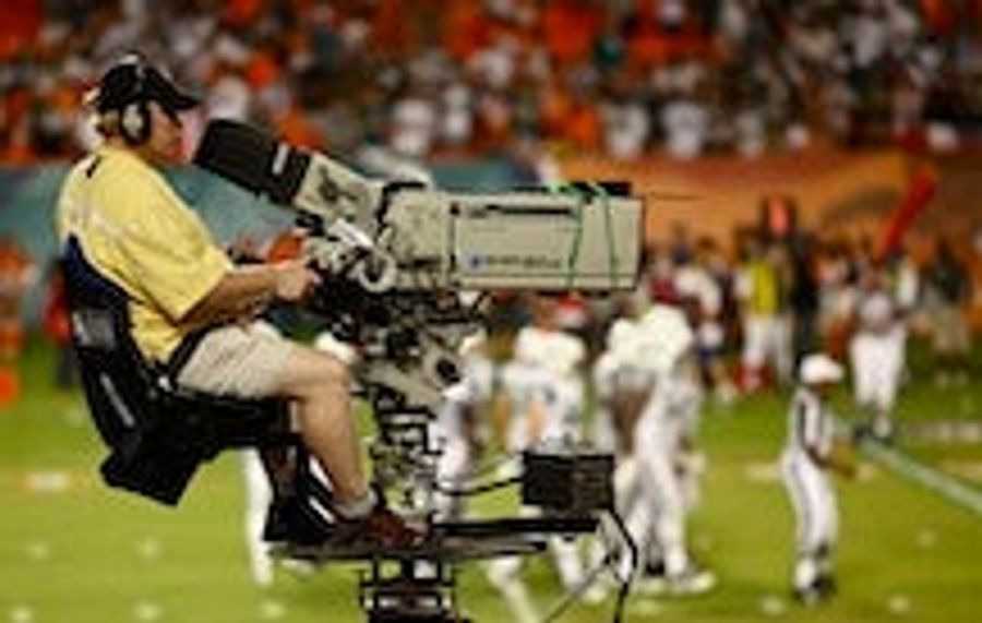 Watch The 2010 NFL Season In Six Minutes, Since It&#39;s All We Really Have Right Now