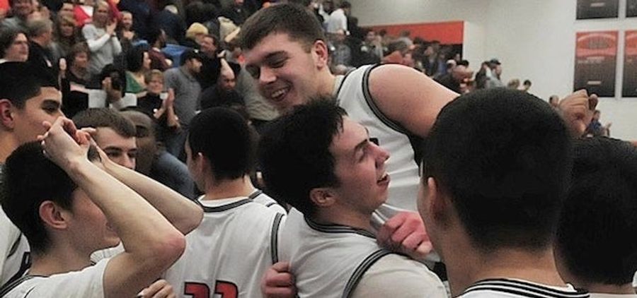 High School Player Hits Winning Shot To Clinch Perfect Season, Then Dies