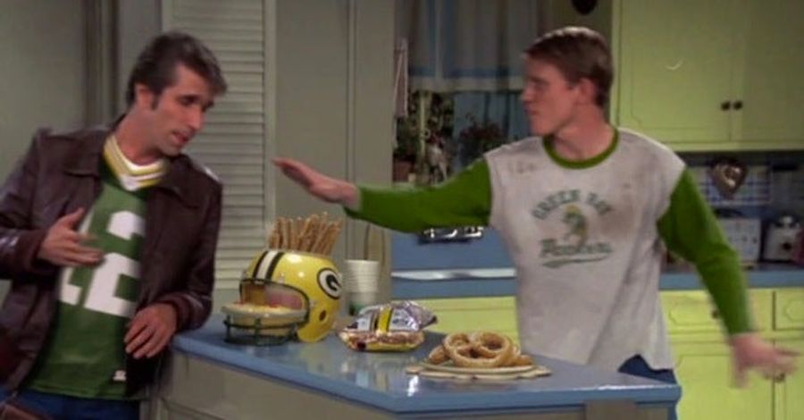 A Comprehensive Guide To That NFL Commercial With All The TV Characters