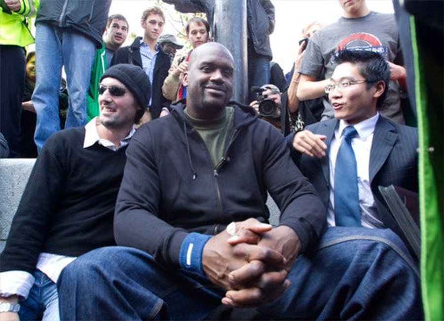 Why Is Shaq Acting Like A Statue In Boston?