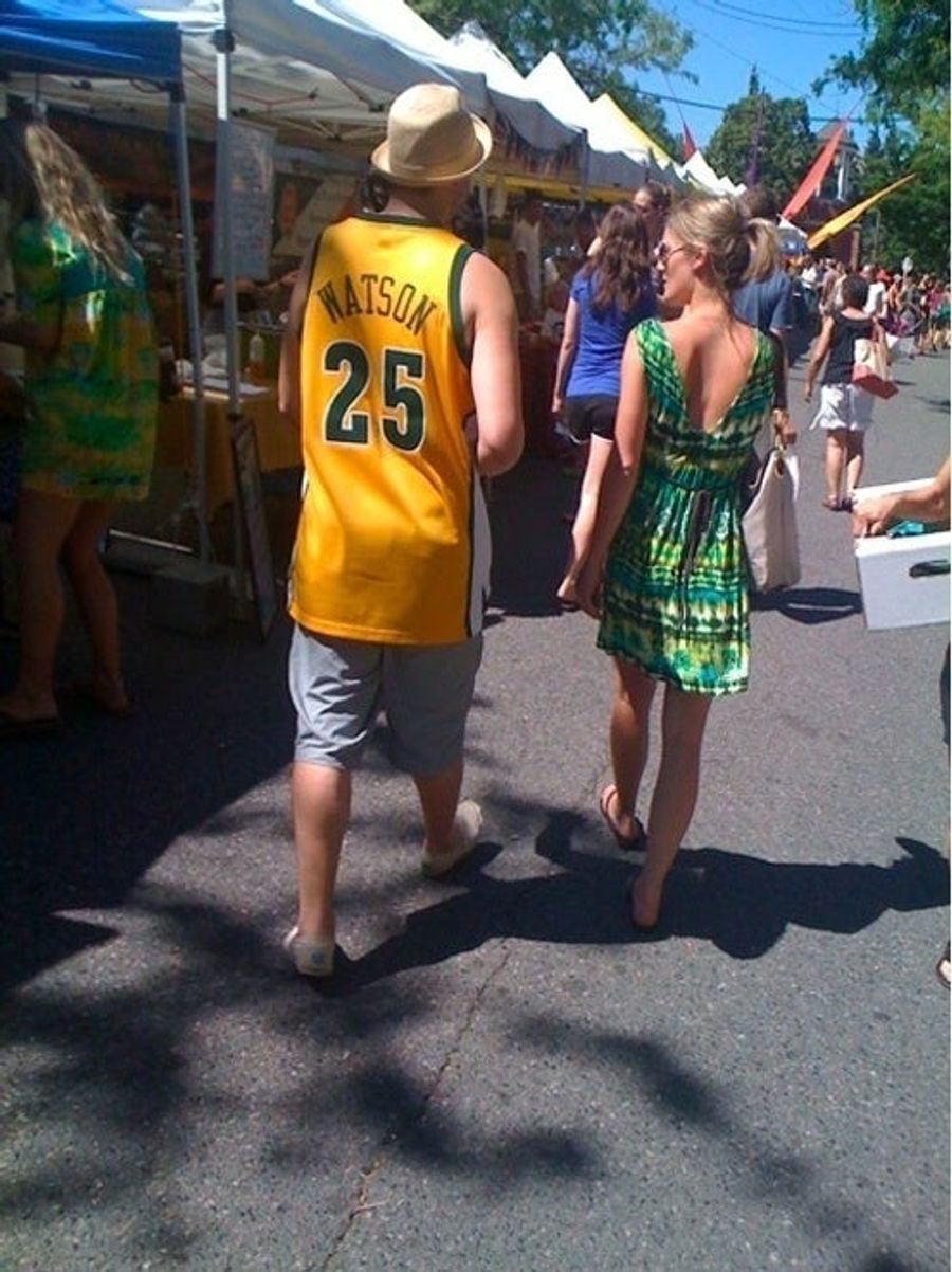 Look At This Fucking Hoopster: &quot;Earl Watson&quot; Shopping For Organic Produce