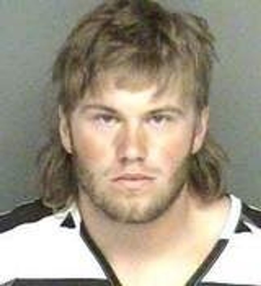 Oregon State Lineman Gets Naked, Tased