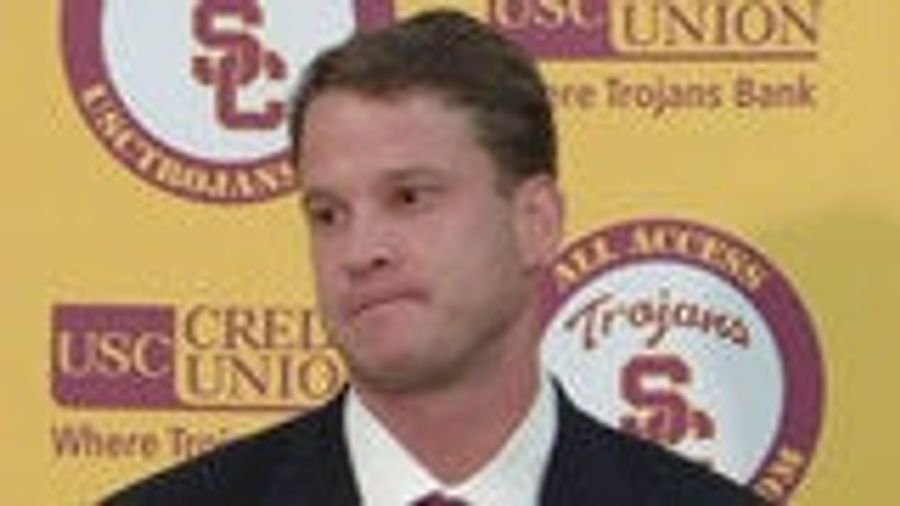 Oh Look, Troy Aikman Joined the Lane Kiffin Pile-On