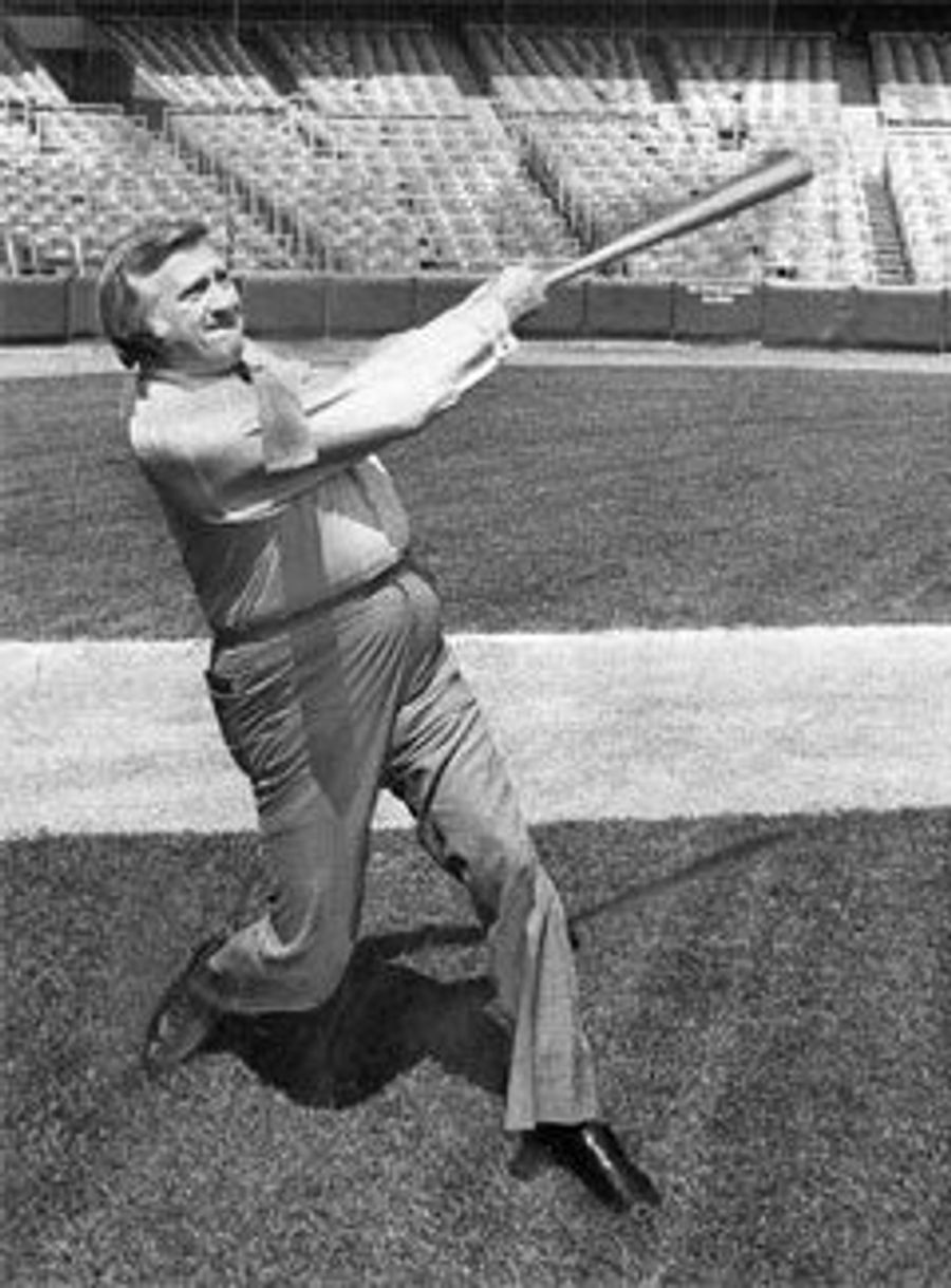 George Steinbrenner Is Dead At 80