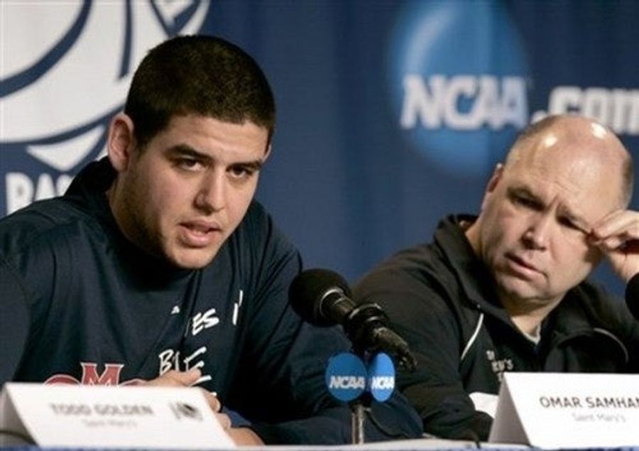 Villanova Got Poopshowered