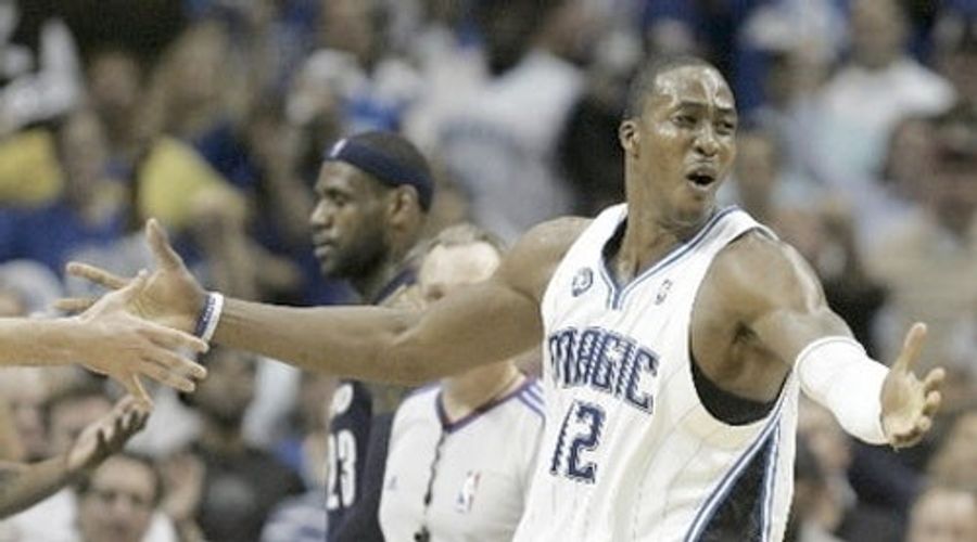 Orlando Unhealthily Obsessed With Dwight Howard's Technicals