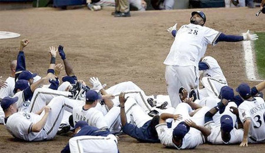 Milwaukee Brewers: Ascot Justice