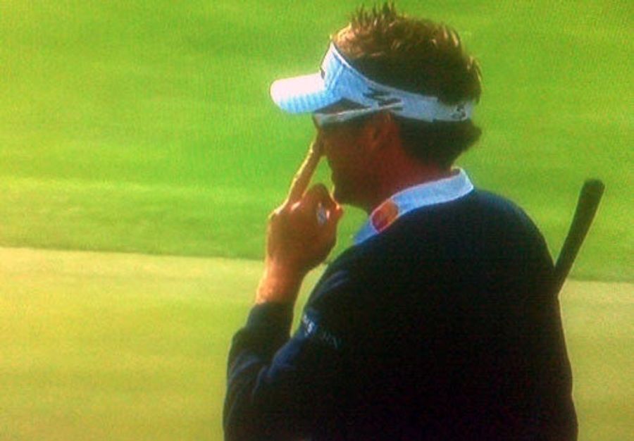 Ian Poulter Misses Birdie, Aces The Bird