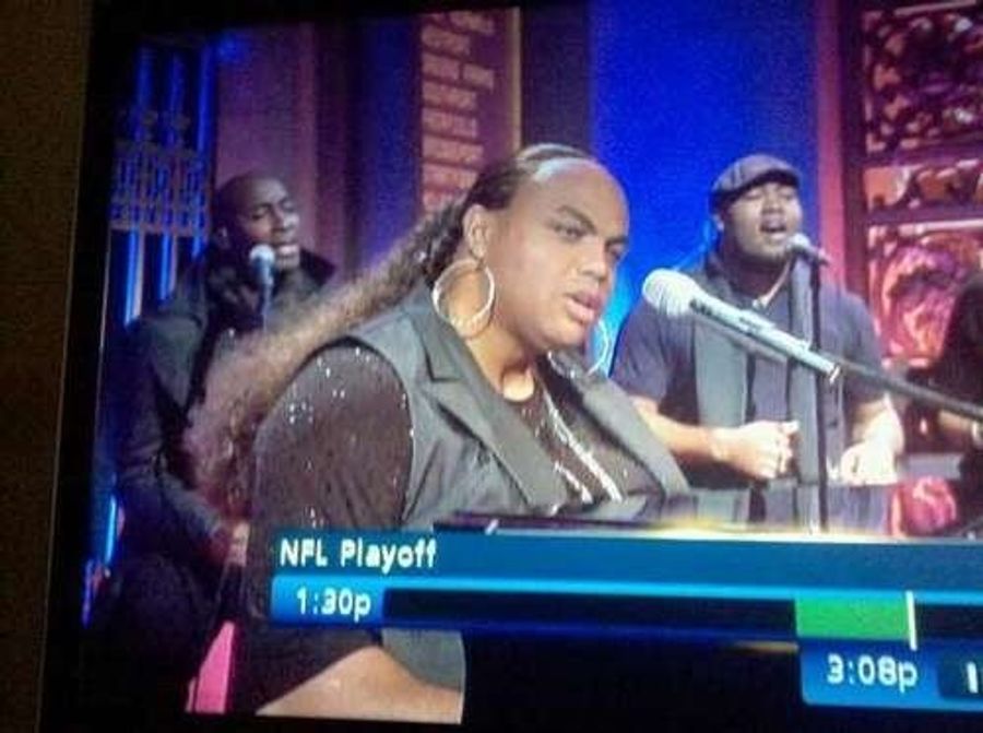 One Last Open Thread: Chuckles Aplenty On <em>SNL</em>