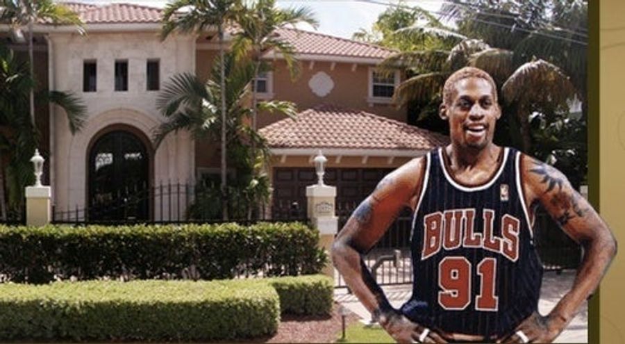 Dennis Rodman Slays Bankruptcy, Addiction, Lousy Raffle Prizes In One Fell Swoop