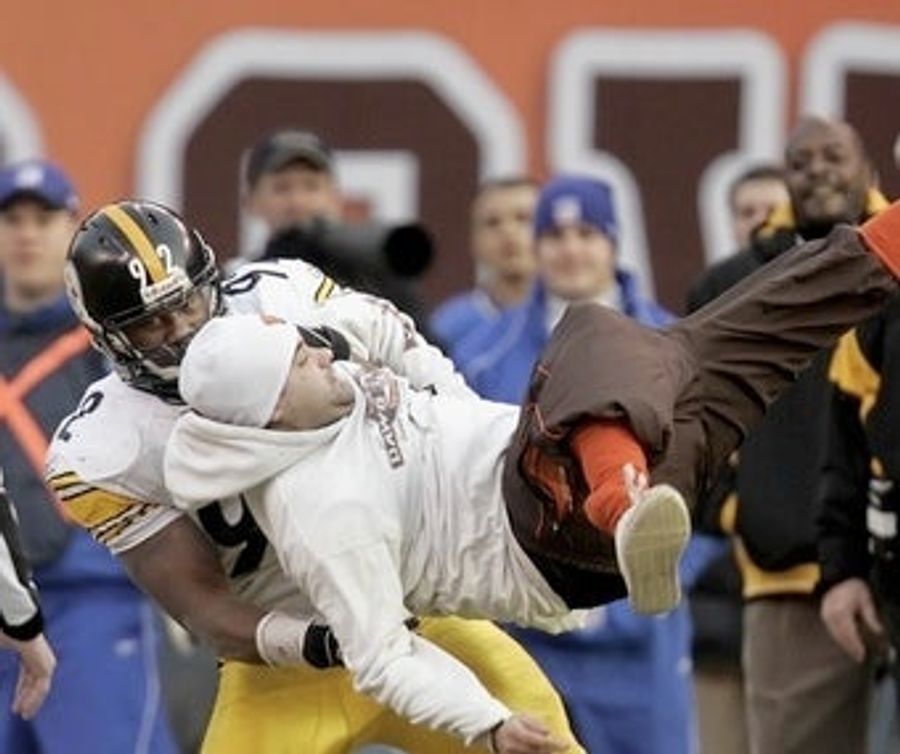 James Harrison&#39;s Mom Won&#39;t Have Any Of That Stuff