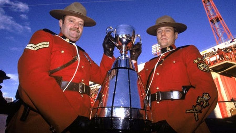 Alouettes! Roughriders! It&#39;s the 97th Grey Cup!