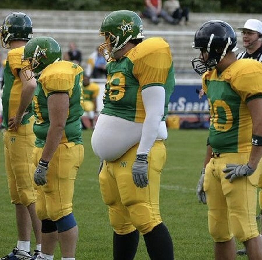 University With Weight Requirements Probably Has Terrible Offensive Line