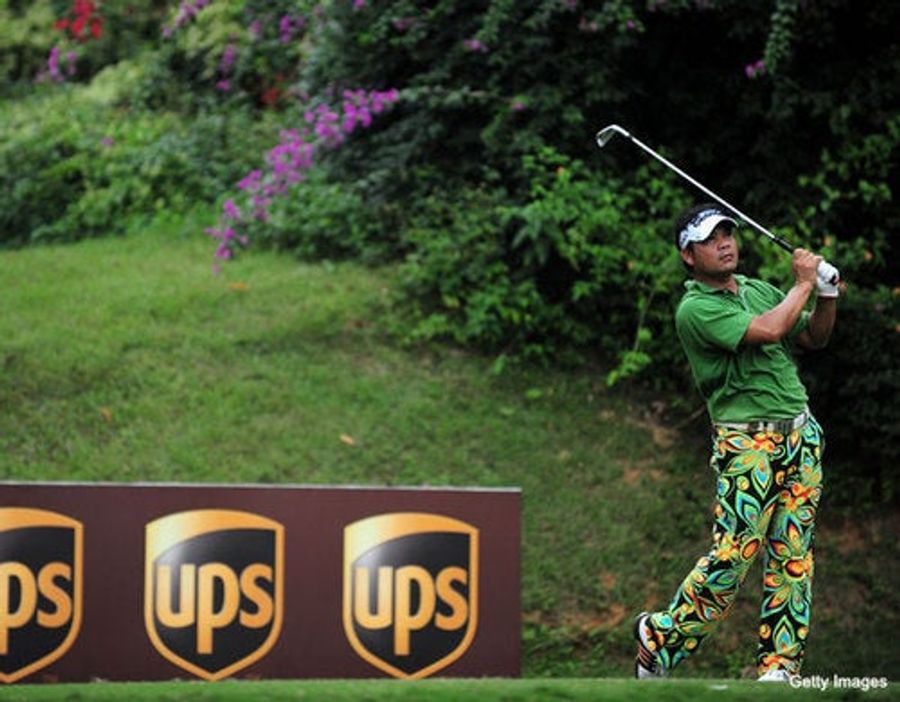 This Guy Is Trying To Steal John Daly&#39;s Bit