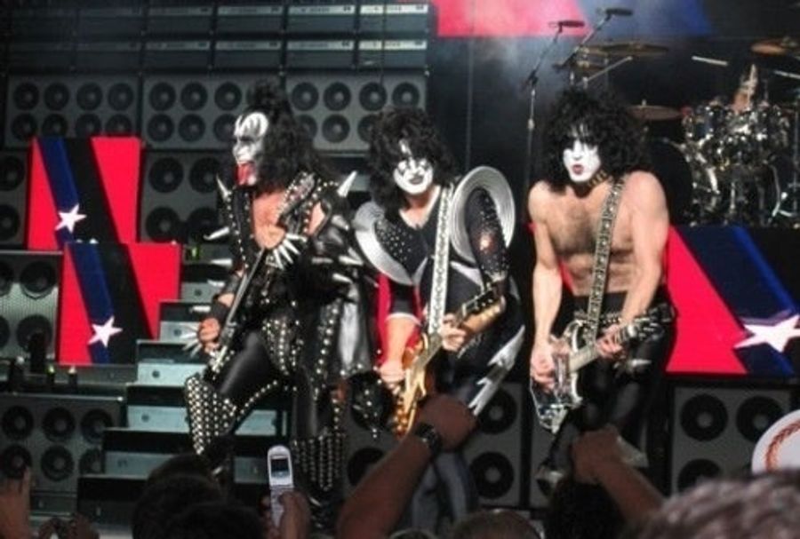 CFL Player Gets Stabbed After Attending KISS Concert (Updated)