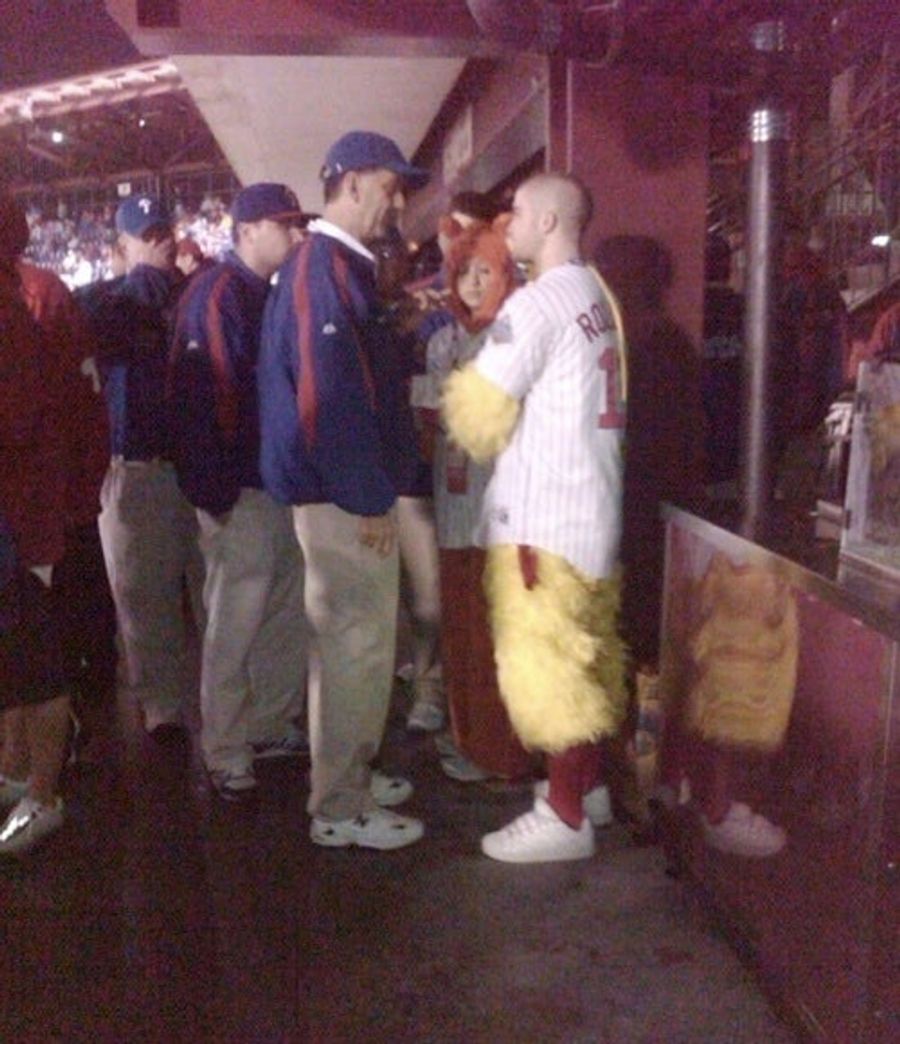 World Series Open Thread: It&#39;s Always Poultry In Philadelphia