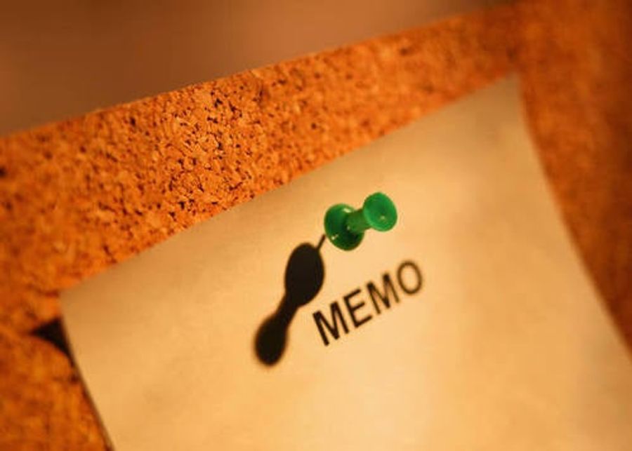 <em>Chicago Trib</em> Begins Overhaul Of Sports Section With Some Two-Fisted Memo Writing