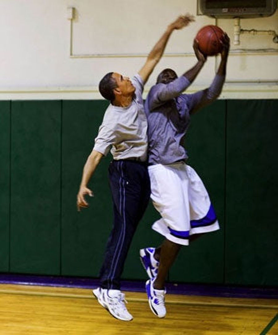 Obama's Body Man Gets Bodied Up