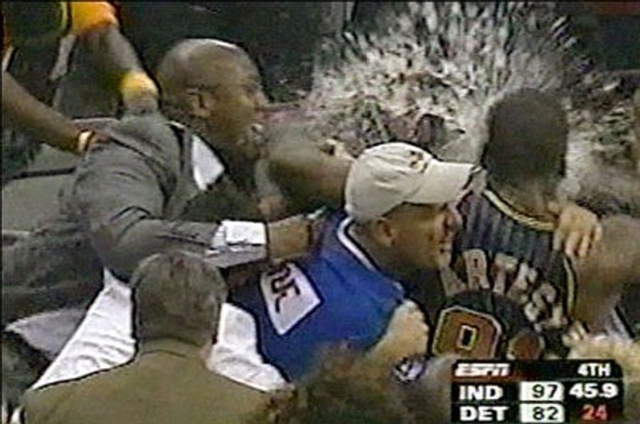 Ron Artest And Palace Beer Thrower Become BFFs