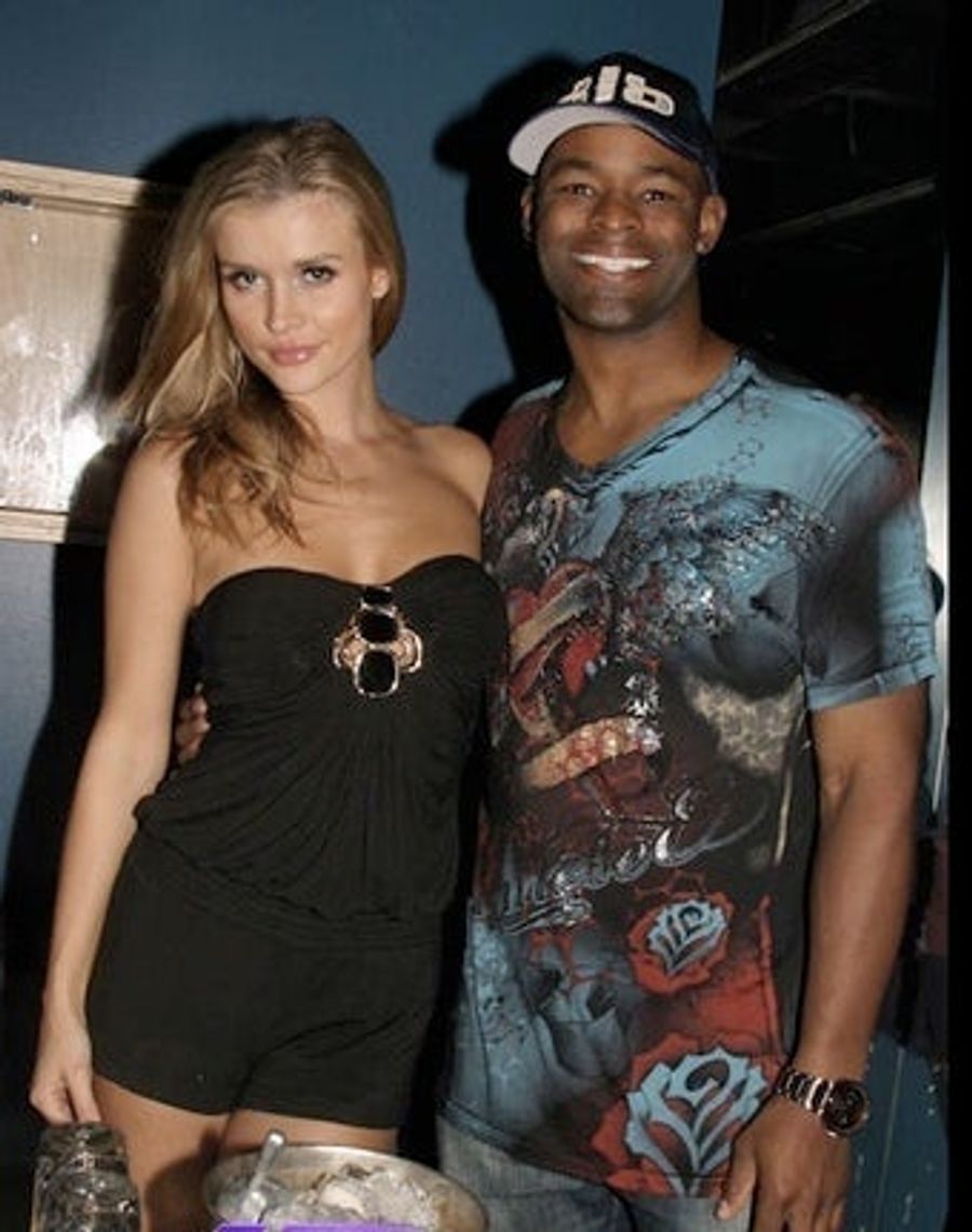 Apparently Joanna Krupa Is Not A Fan Of Ryan Braun&#39;s Fashion Line