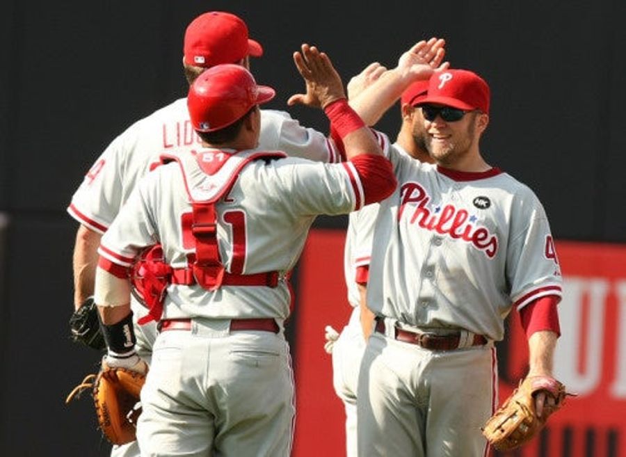 Bruntlett's Unassisted Triple Play Closes Out the Mets