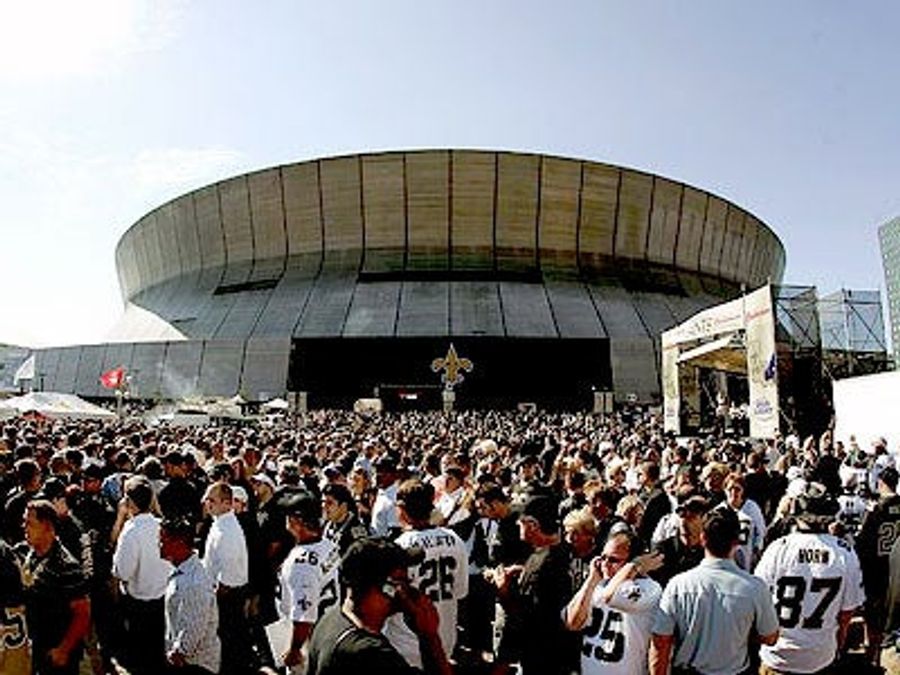 Saints Fans Just Up And Forget How This Whole Ticket Thing Works Again