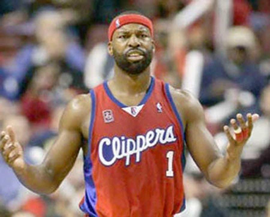 Don't Even Think About Posting Stolen Baron Davis Photos