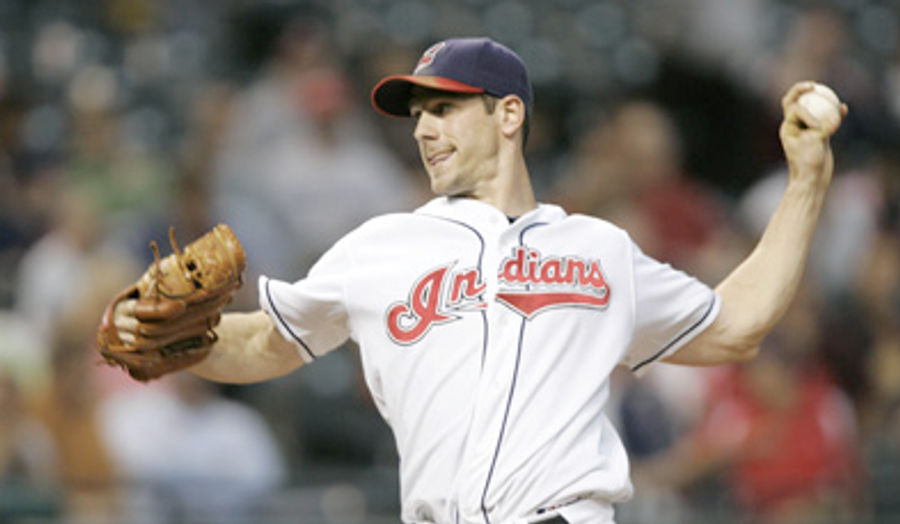 Cliff Lee Wins Roy Halladay Sweepstakes