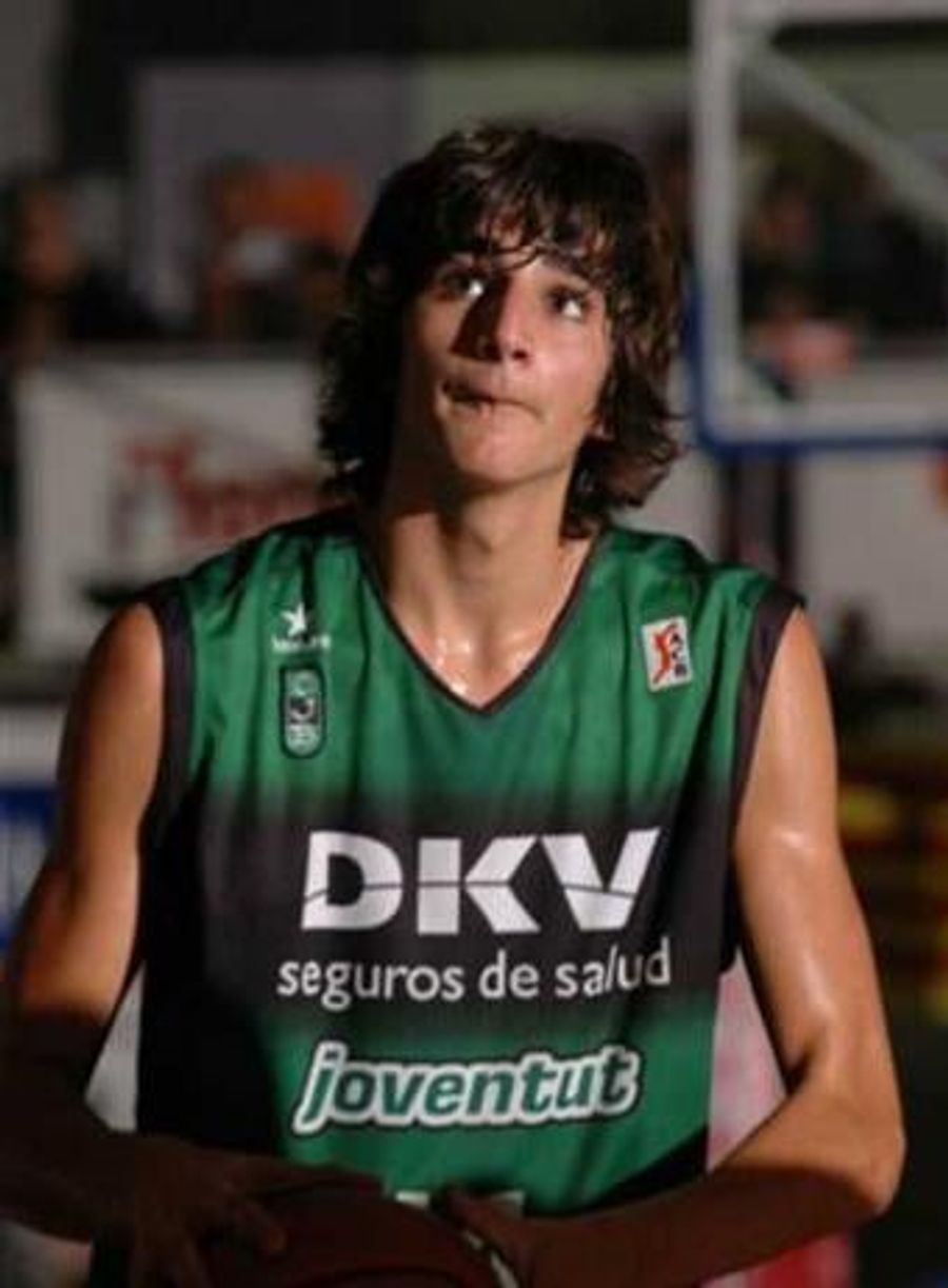 Ricky Rubio To Remain In Spain
