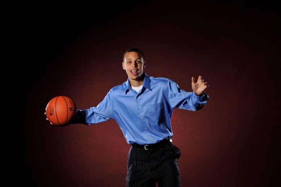 The Warriors Take Stephen Curry, Knicks Fans Boo