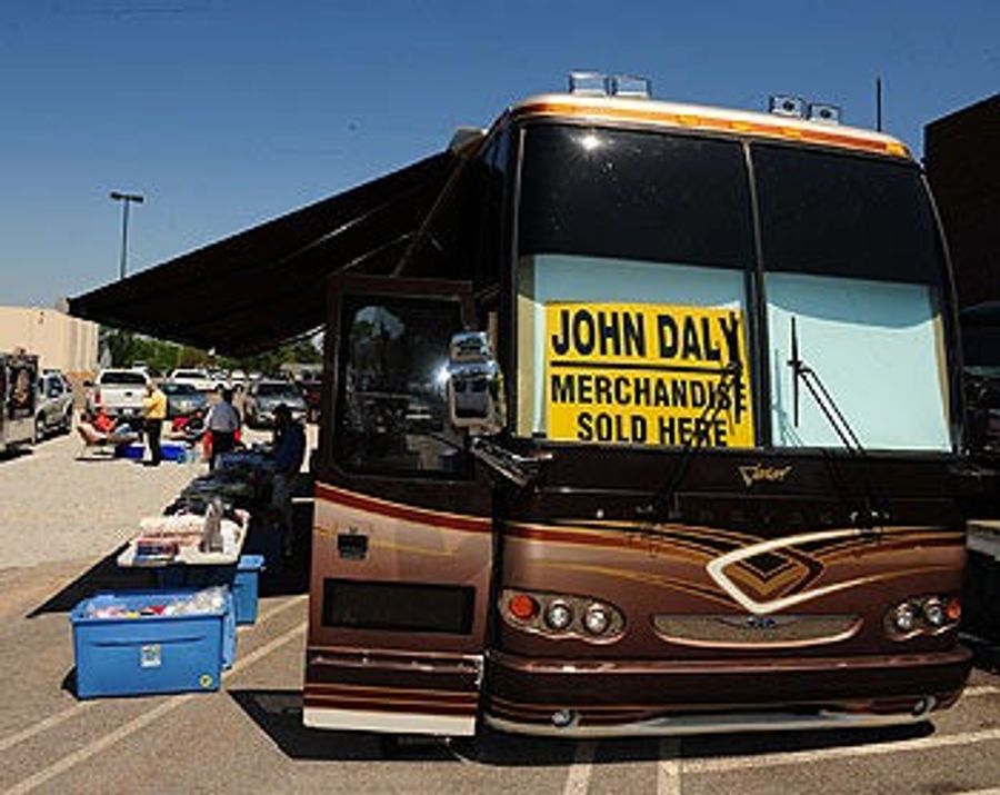 John Daly&#39;s Bus Does Not Fit In There