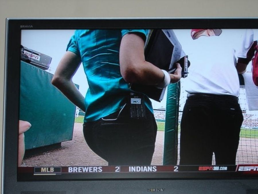 ESPN Attempts To Spike College World Series Ratings With Sideline Princess Fanny-Cam