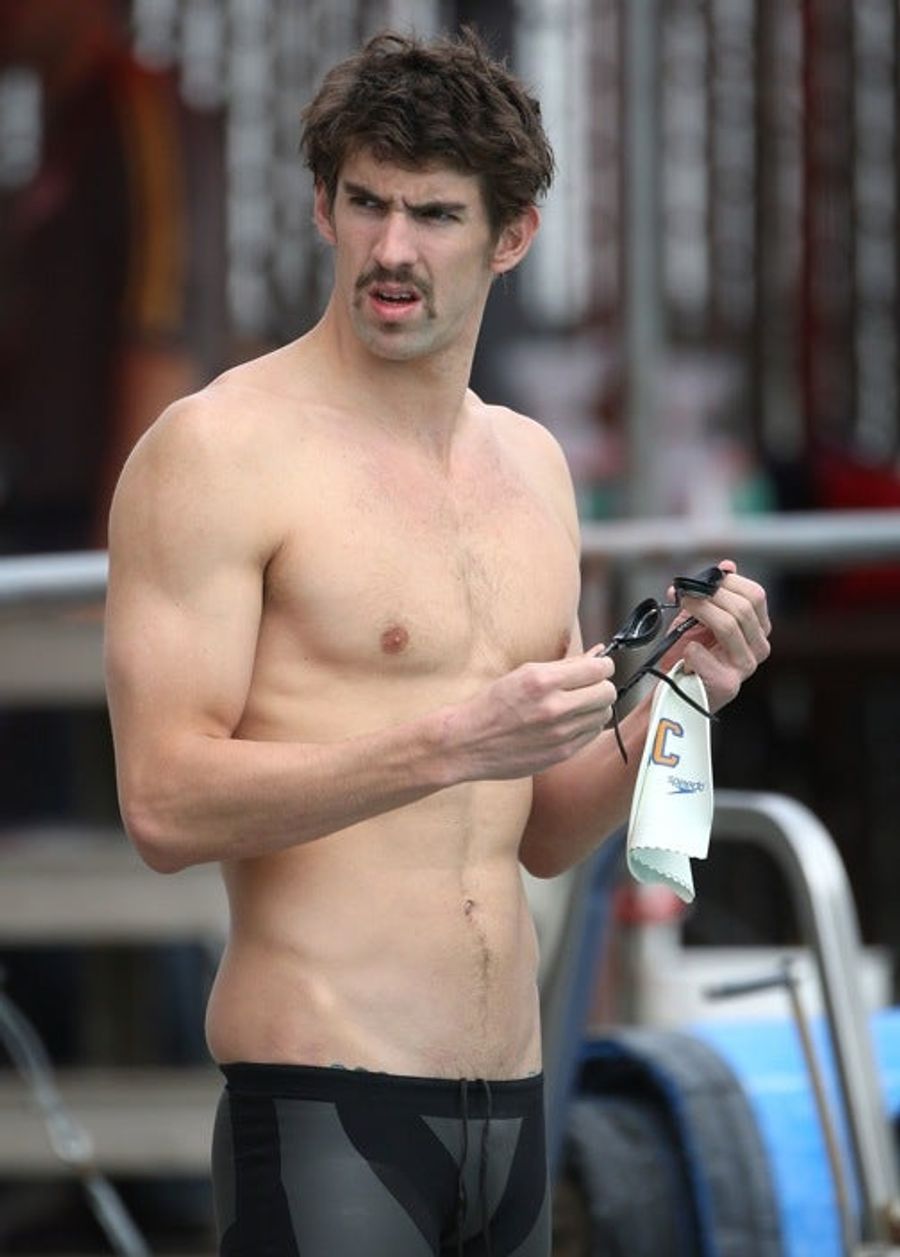 Ladies, Meet The Splash 'Stache