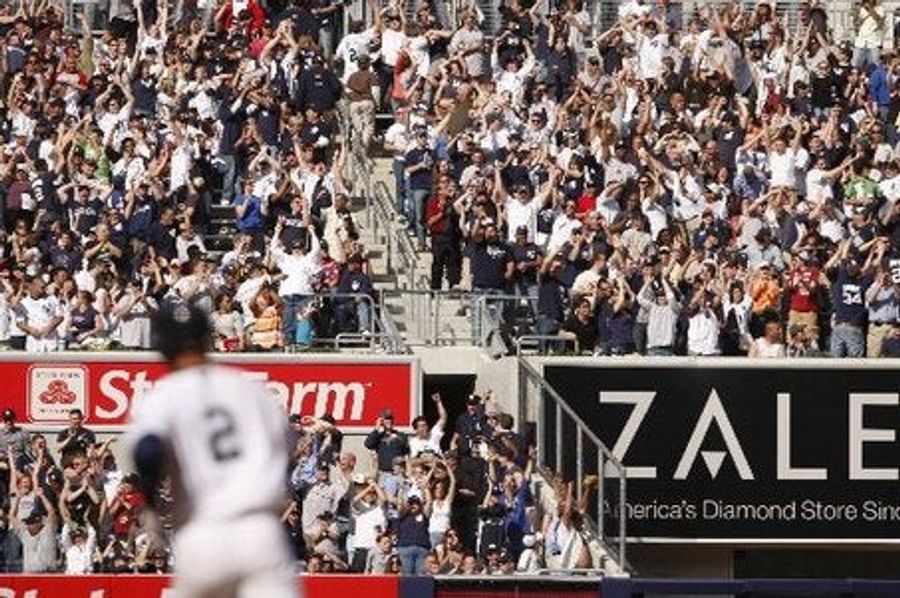 Yankee Stadium Homer Surge: Don&#39;t Blame The Weather, Say Weathermen