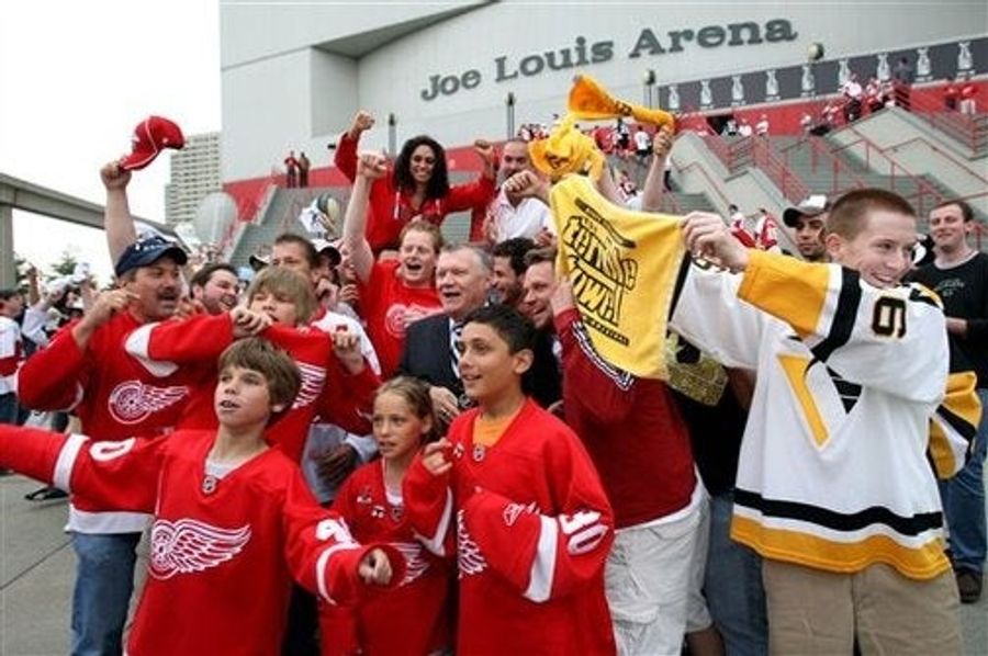Please Do Not Leave Your House During Game Six