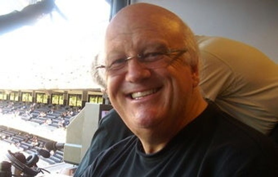 Jon Miller Isn't Interested In This Internet Stuff
