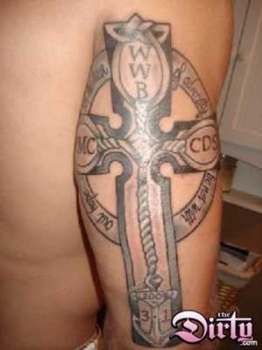 Nick Schuyler&#39;s Sad, Inked Tribute To His Friends